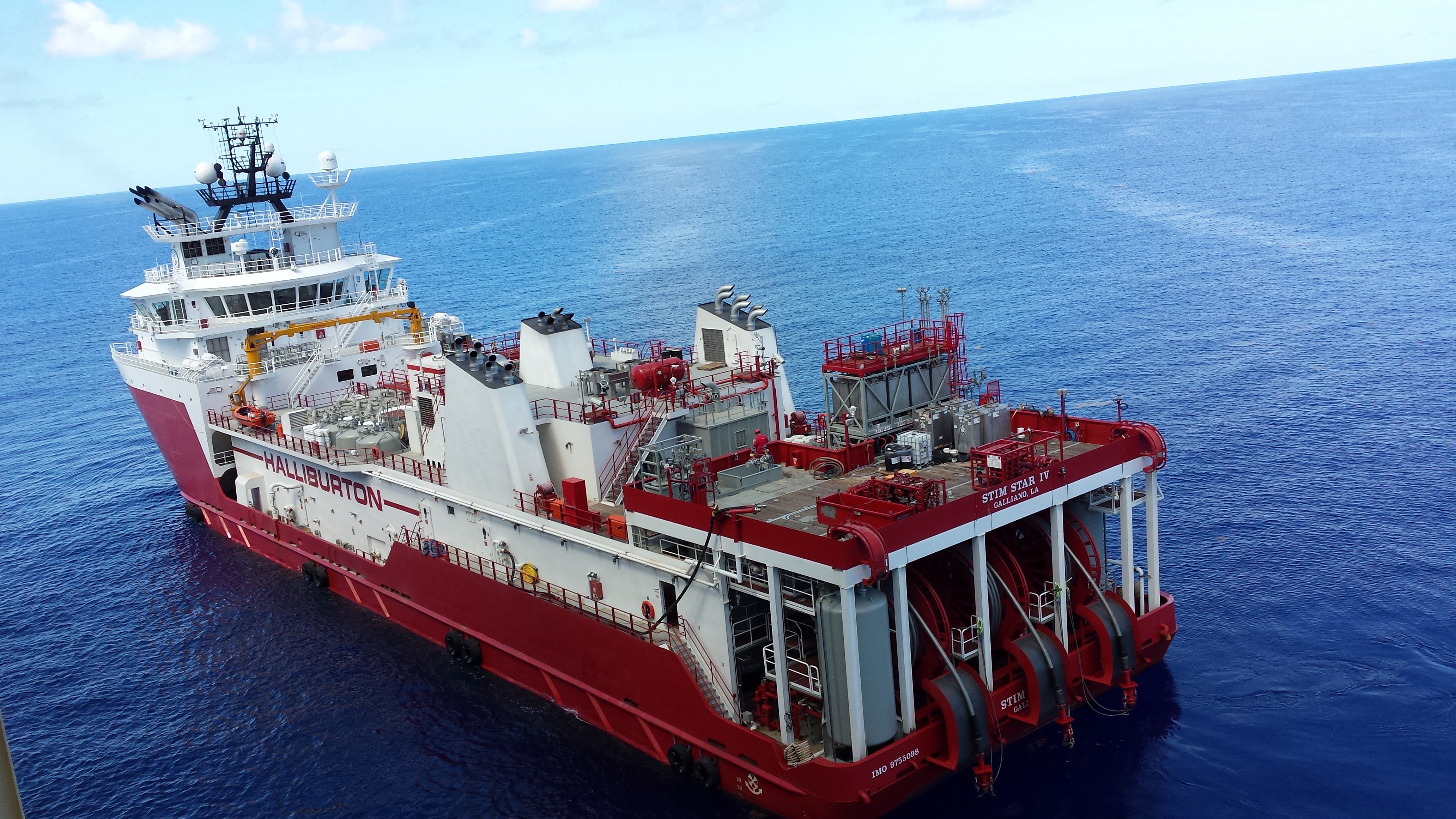 Stimulation vessel services