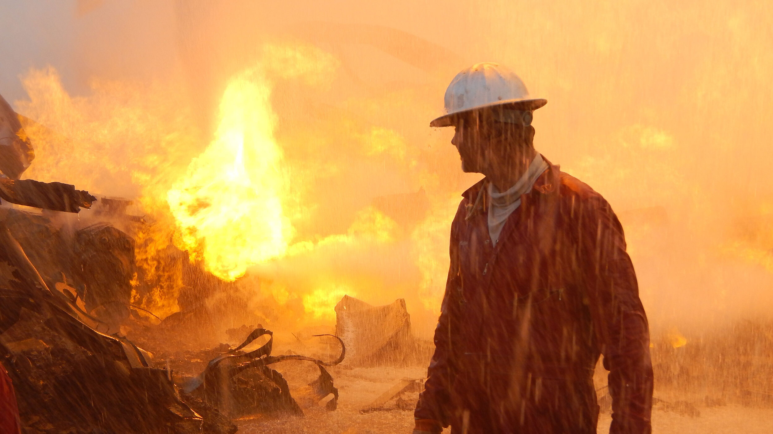 Full well control and rapid well integrity restoration