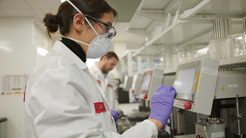 Filter cake removal technologies